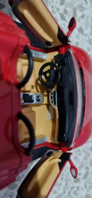 Ferrari 360 Spider 1:18 Hot Wheels