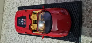 Ferrari 360 Spider 1:18 Hot Wheels