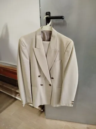 Traje de chaqueta infantil beige