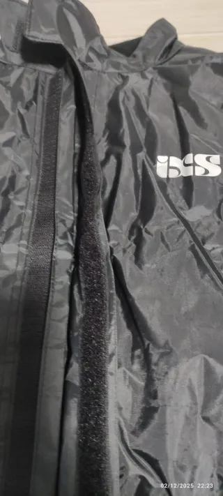 Chaqueta y pantalón impermeable IXS talla 2XL moto