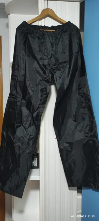 Chaqueta y pantalón impermeable IXS talla 2XL moto