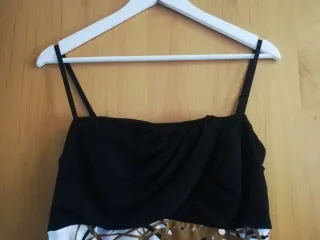 Abito floreale nero, marrone, oro, bianco