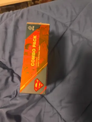 Combo Pack Switch Superman FR-TEC