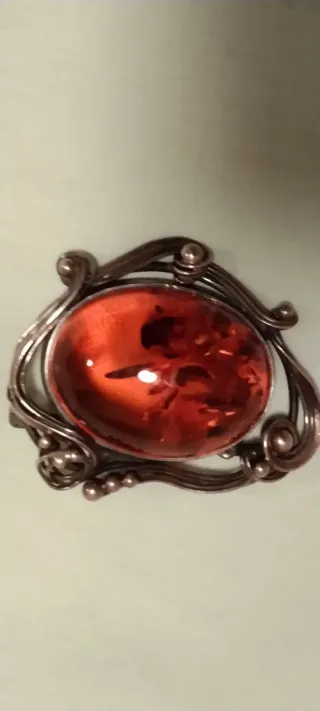 Medallón Ámbar y Plata muy antiguo