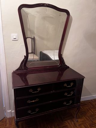 Tocador antiguo madera y espejo