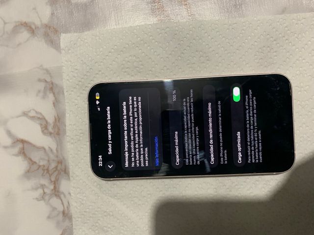 iPhone 13 Rosa Seminuevo