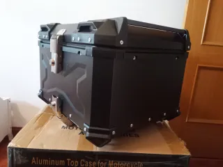 Maleta Baúl Moto Aluminio 55L