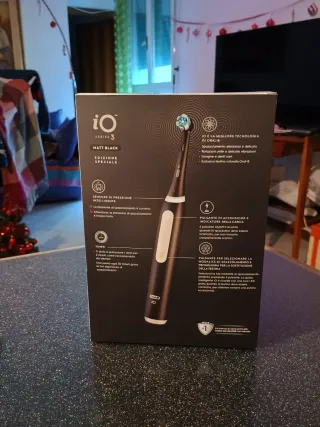 Oral-B iO Series 3 Edizione Speciale