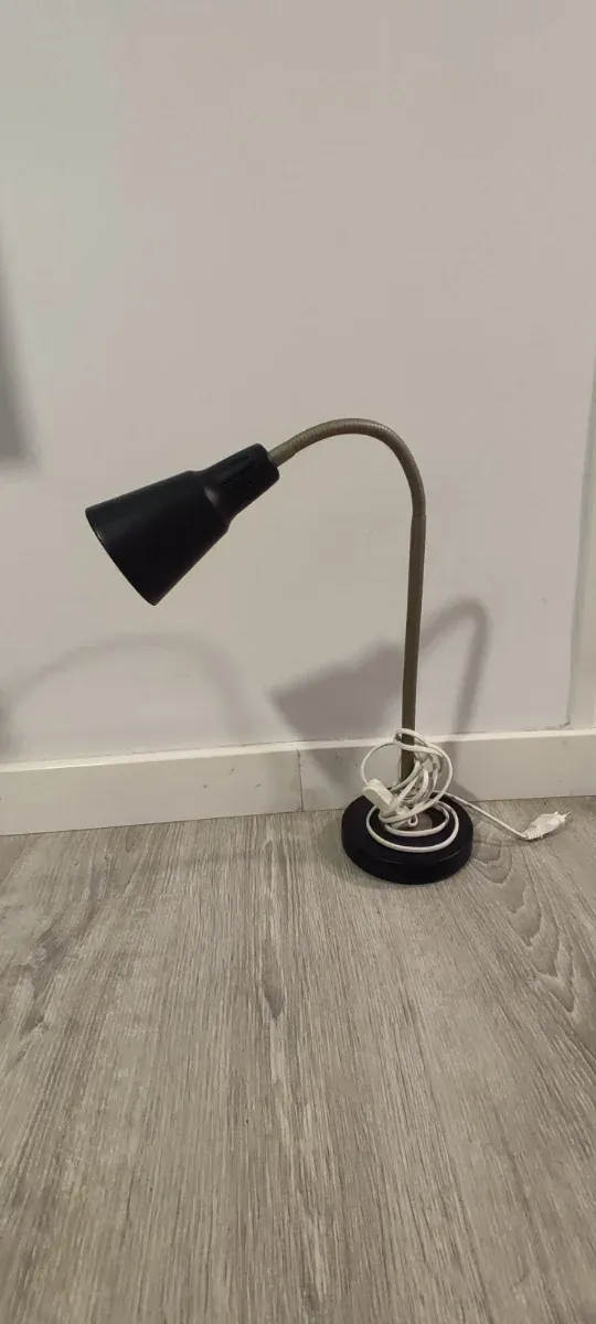 Lámpara de escritorio flexible metal/plástico