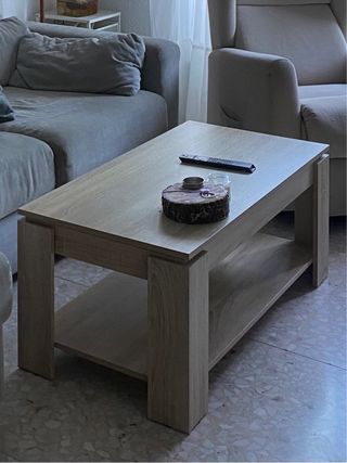 Mesa de centro elevable de madera