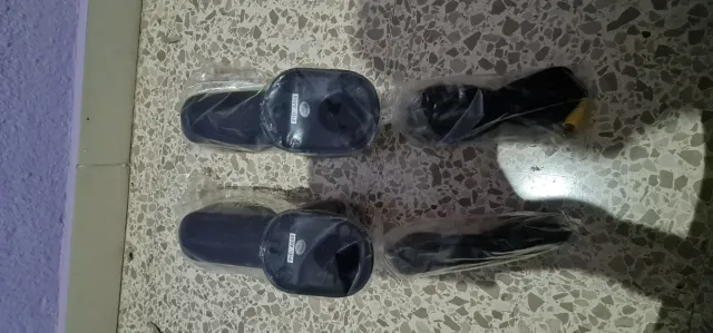 Par de Alto-Falantes Externos PC Pretos