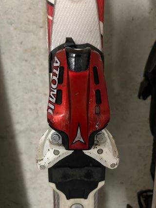 Esquís Atomic GS