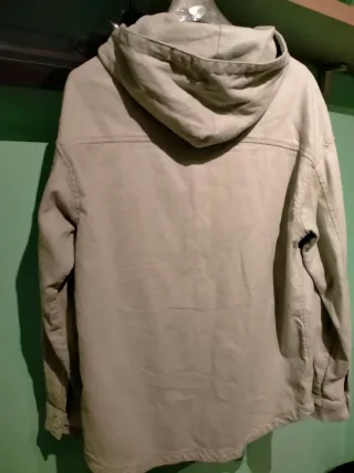 Chamarra Camisera Verde Oliva con Capucha