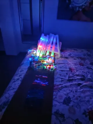 Lote Fiesta: Gafas, Lazos, Flores y Luces