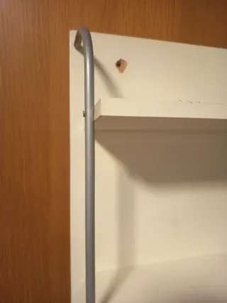 Estantería /expositor 10€ cada, 2 x 15