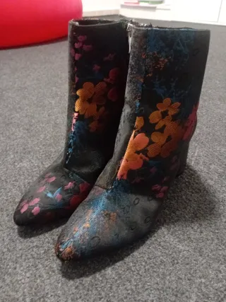 Botines Zapatillas Estampado Floral