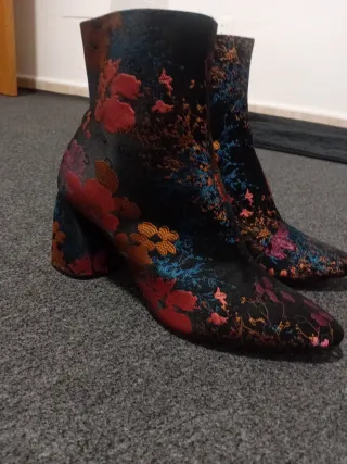 Botines Zapatillas Estampado Floral