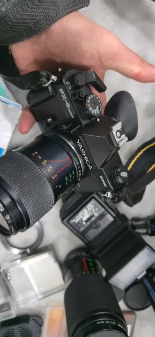 Macchina Fotografica Yashica FX-3 Super 2000