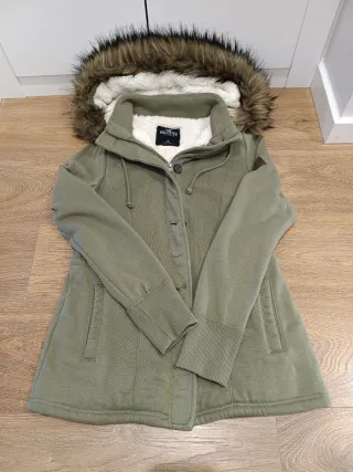 Chaqueta Hollister verde talla M