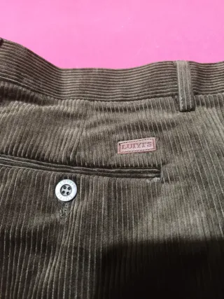 Pantalón de pana verde oliva