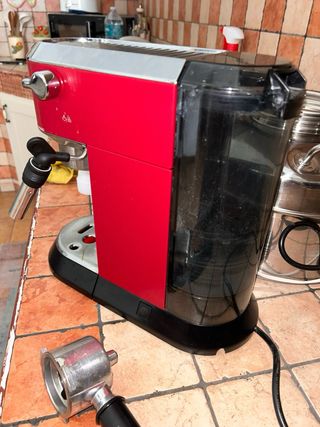 Macchina Caffè DeLonghi Rossa