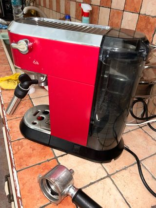 Macchina Caffè DeLonghi Rossa