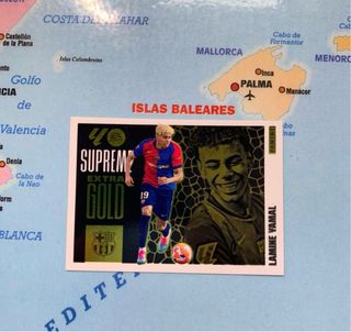 Lamine Yamal Extra gold Supreme cromo este 25-26