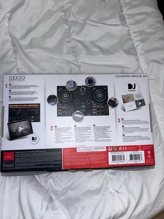 Mesa de mezclas Hercules DJControl Inpulse 200