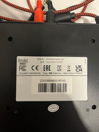 Mesa de mezclas Hercules DJControl Inpulse 200