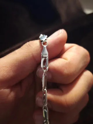 Cadena de plata