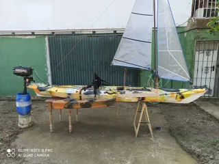 Kayak galaxi Alborán motor vela y remolque.