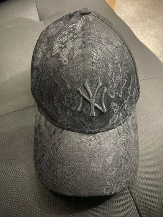 Gorra New Era Negra Encaje