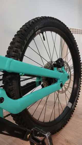 Bici YT Decoy Talla M 2024 eléctrica