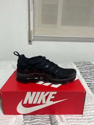 Nike Air VaporMax Plus Negras