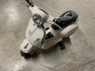 Moto Eléctrica Infantil Estilo Vespa