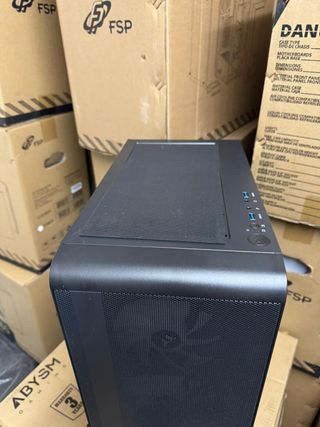 Torre Gaming Thermaltake S200 ARGB Cristal
