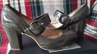Zapatos Clarks charol tacón 38,5