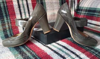 Zapatos Clarks charol tacón 38,5