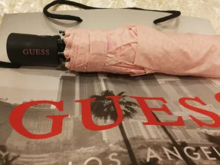 Paraguas Guess Rosa Sin Estrenar