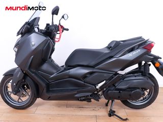 YAMAHA X-MAX 125