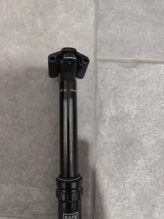 Tija telescópica Rock Shox Reverb