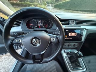 Volkswagen Passat 2019