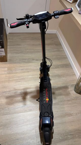 Patinete Eléctrico Red Bull Certificado DGT