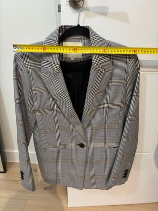 Americana cuadros Maje Talla 40