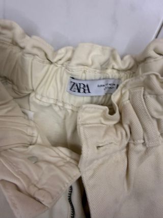 Pantalón Zara Baggy Beige