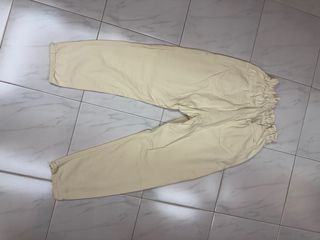 Pantalón Zara Baggy Beige