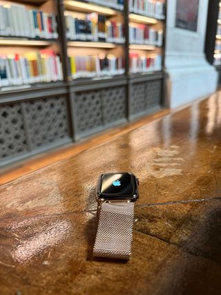 Apple Watch S4 44mm Oro