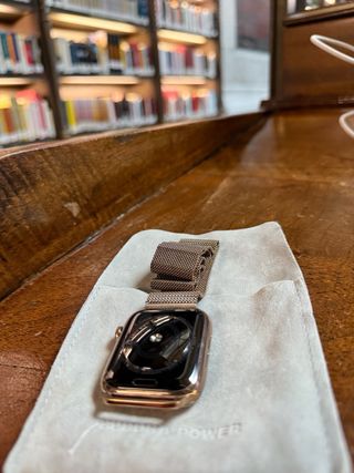 Apple Watch S4 44mm Oro