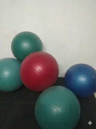 MATERIAL PILATES Y YOGA