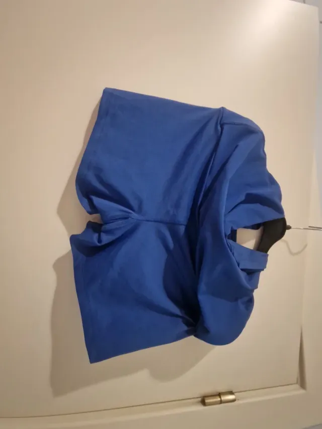 Skort deportivo azul eléctrico